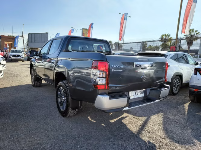 MITSUBISHI L200 2019 - Imagen 4