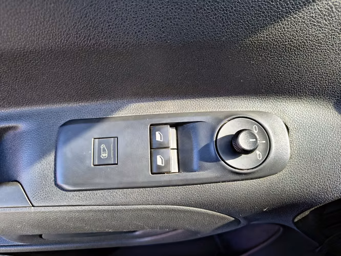 OPEL COMBO 2022 - Imagen 7