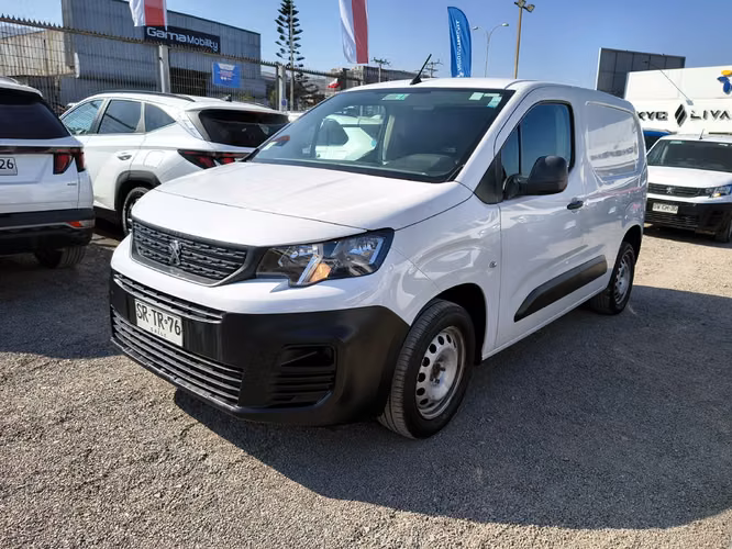 PEUGEOT PARTNER 2023