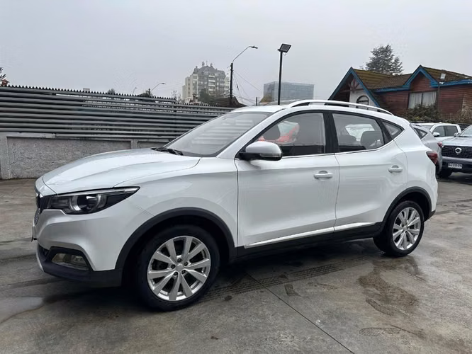 MG Zs 1.5 COMFORT 4X2 AT 5P.