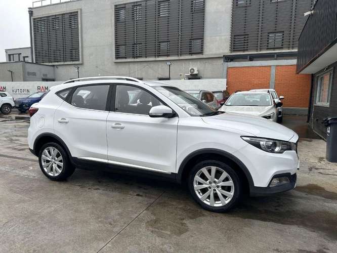 MG Zs 1.5 COMFORT 4X2 AT 5P. - Imagen 3