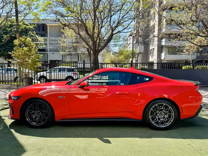 FORD MUSTANG GT PREMIUM COUPE - 2024 | 4711 - Imagen 4