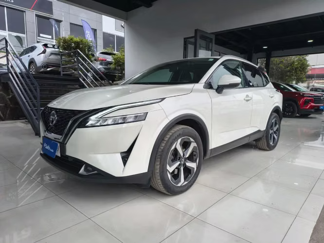 Nissan Qashqai 1.3 T ADVANCE AT	 2023