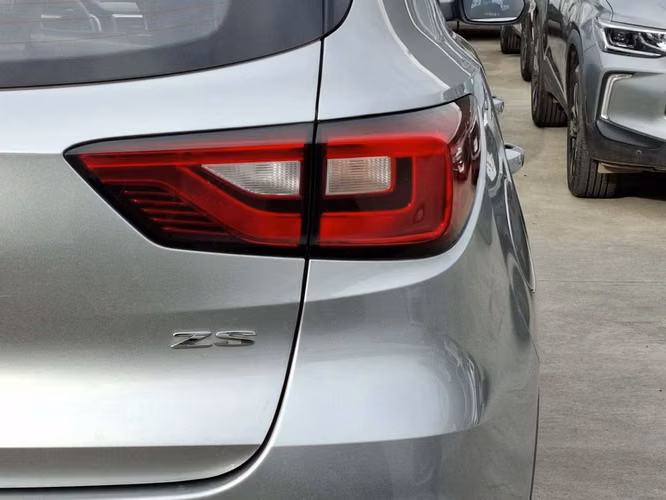 MG ZS 2021 - Imagen 8