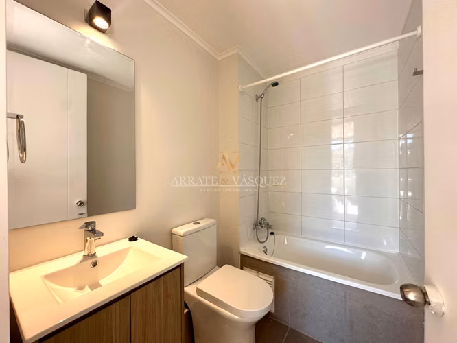 Arriendo Departamento Semi Amoblado Torreones - Imagen 9
