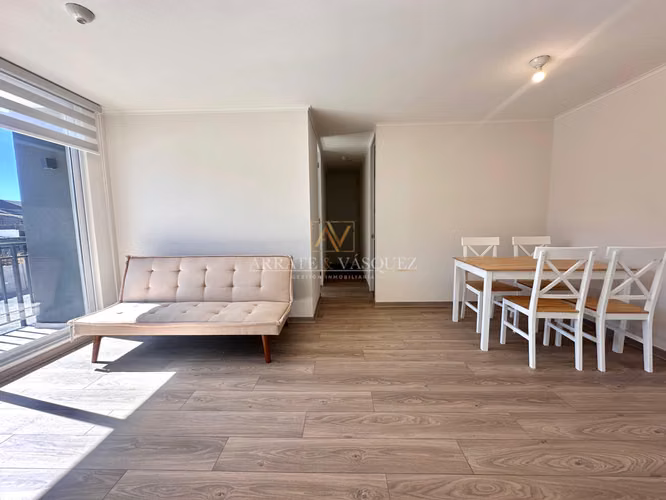Arriendo Departamento Semi Amoblado Torreones - Imagen 4
