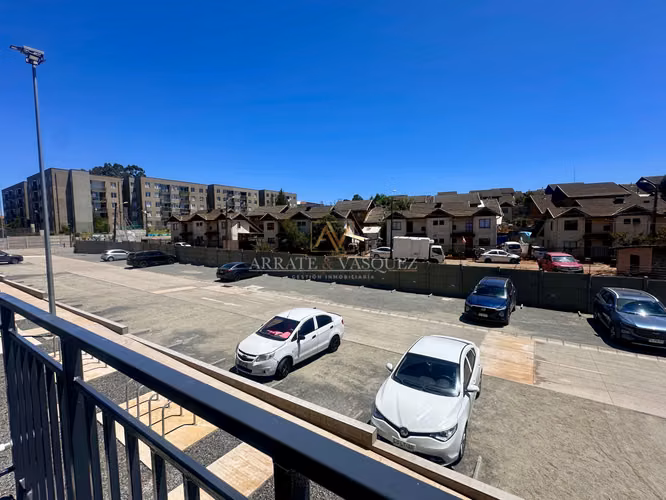 Arriendo Departamento Semi Amoblado Torreones - Imagen 2