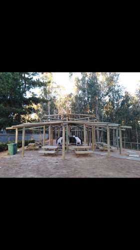 ¡VIVE EN ALGARROBO! DEPTO. AMOBLADO Y ESPACIOSO
