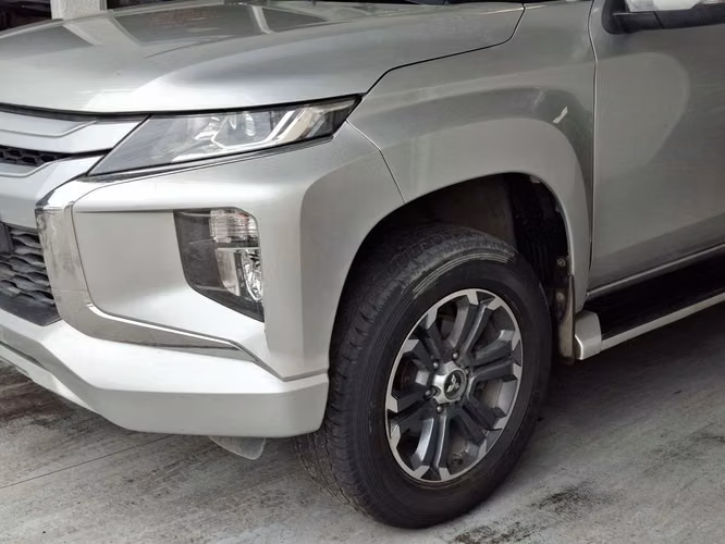 MITSUBISHI L200 2022 - Imagen 4
