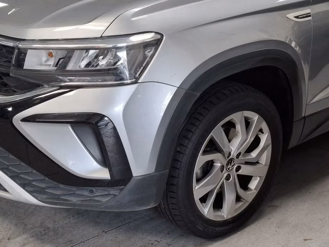 VOLKSWAGEN TAOS 2023