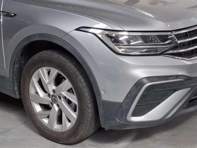 VOLKSWAGEN TIGUAN 2025 - Imagen 4