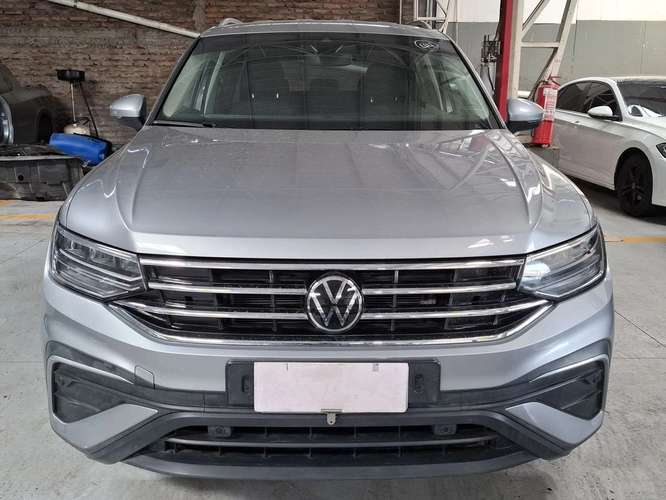 VOLKSWAGEN TIGUAN 2025 - Imagen 2