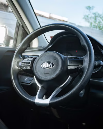 KIA RIO 5  1.4  2021  - Imagen 7