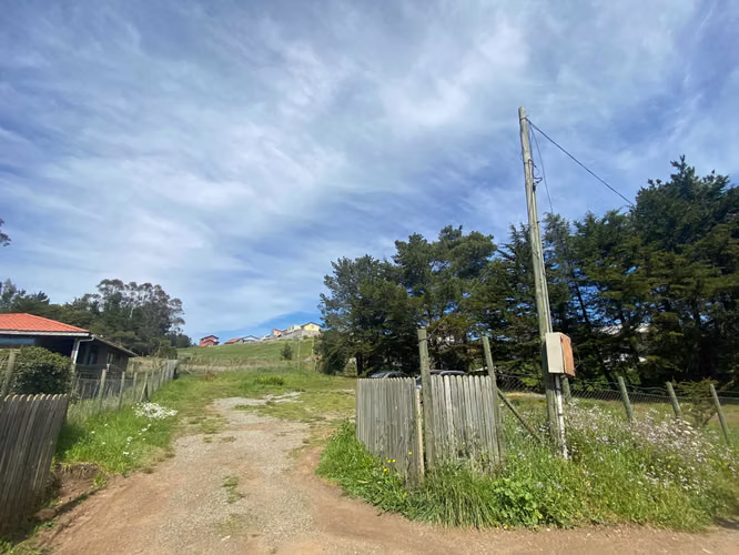 Sitio a pasos de la Playa en zona urbana (182612)