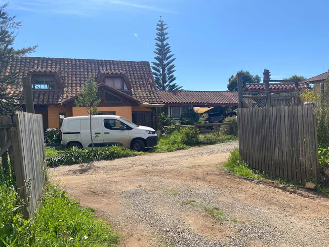 Sitio a pasos de la Playa en zona urbana (182612)