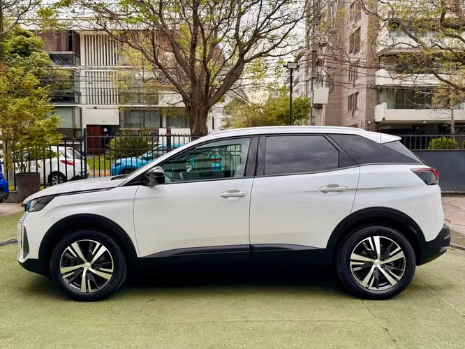 PEUGEOT 3008 ACTIVE PACK - 2023 | 4717 - Imagen 4