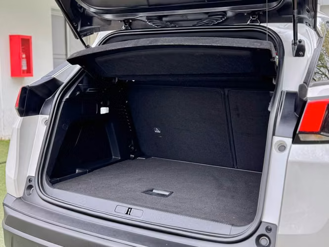 PEUGEOT 3008 ACTIVE PACK - 2023 | 4717 - Imagen 17