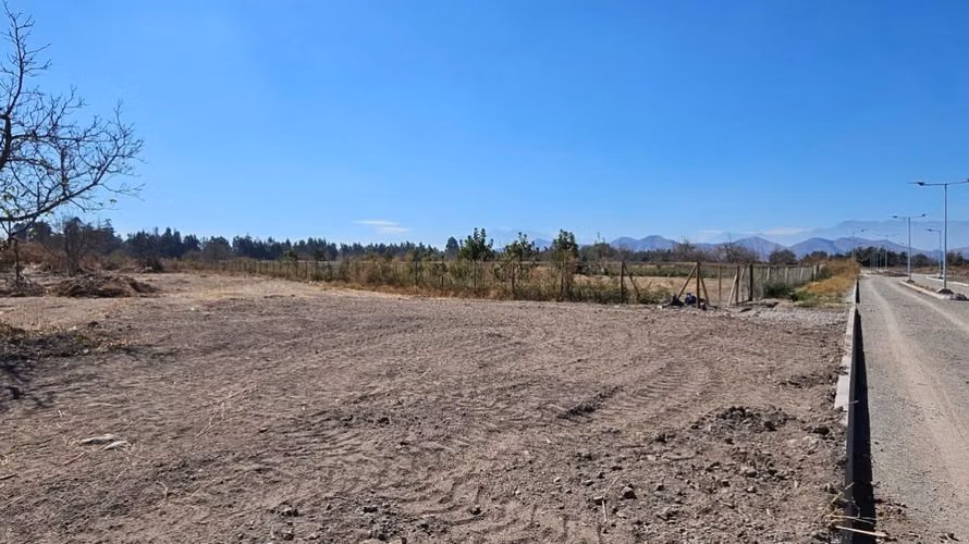 OPORTUNIDAD: Buin, Parcela 5.000 m2. Luz soterrada. Agua. Condominio Fundo El Diamante,