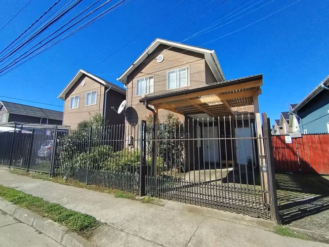 VENTA - Acogedora casa en Cajón, a minutos de Temuco