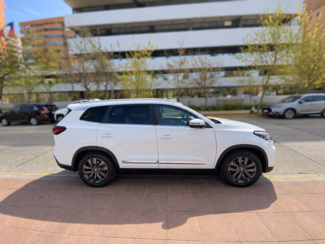 CHERY TIGGO 8 GLX DCT - 2023 | 4745 - Imagen 8
