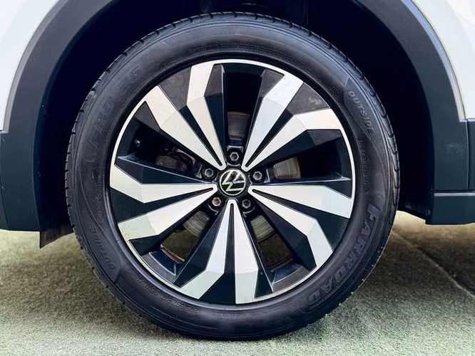 VOLKSWAGEN T-CROSS 1.0 TSI AT COMFORTLINE (RADIO 6,5\) - 2024 | 4653 - Imagen 9