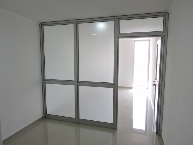 VENTA OFICINA SECTOR ESTRATEGICO DE LA SERENA - Imagen 5