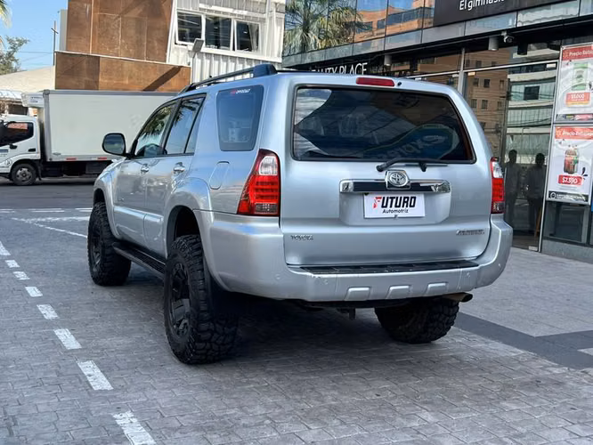 TOYOTA 4RUNNER SR5 4X4 - 2007 | 4516 - Imagen 6