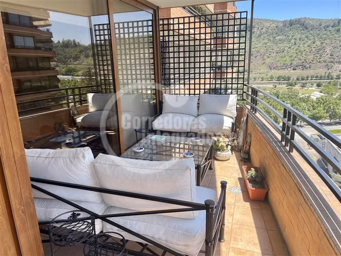 Departamento en venta de 4 dorm. en Vitacura - Imagen 2