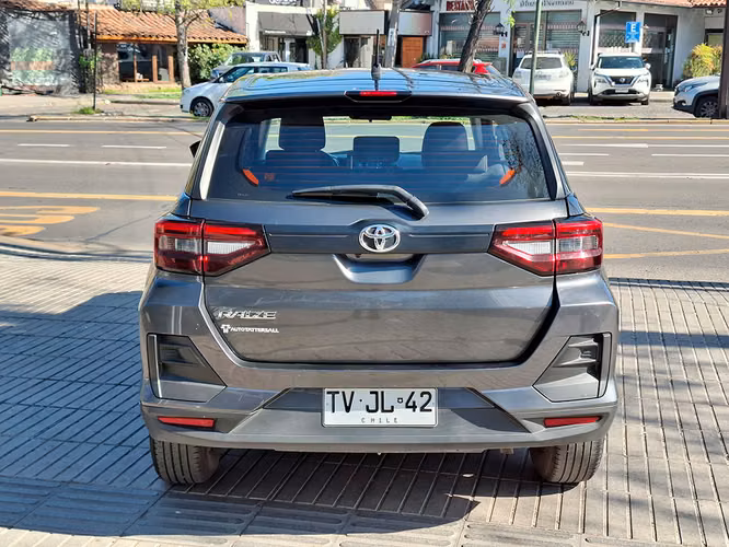 TOYOTA RAIZE 2025 - Imagen 5