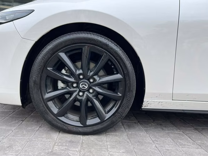 MAZDA 3 SP GTX 2.5 7G 6AT - 2022 | 4687 - Imagen 9
