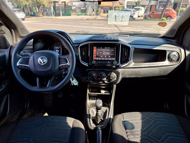 RAM 700 2024 - Imagen 9