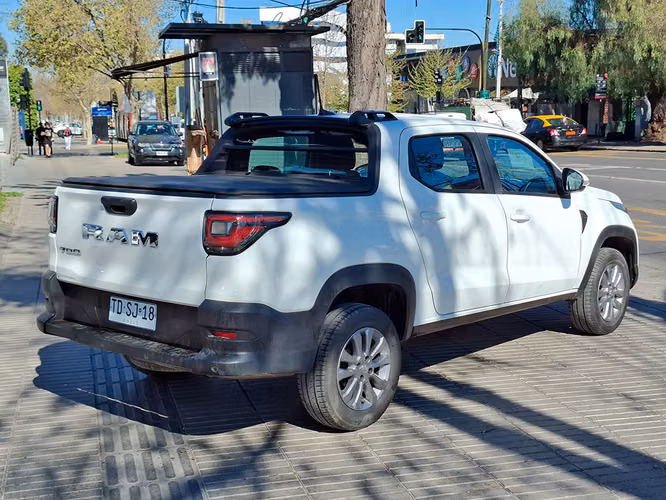 RAM 700 2024 - Imagen 6