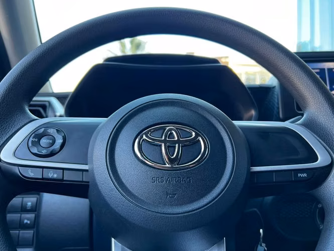 TOYOTA RAIZE 1.2 CVT E - 2025 | 3878 - Imagen 10