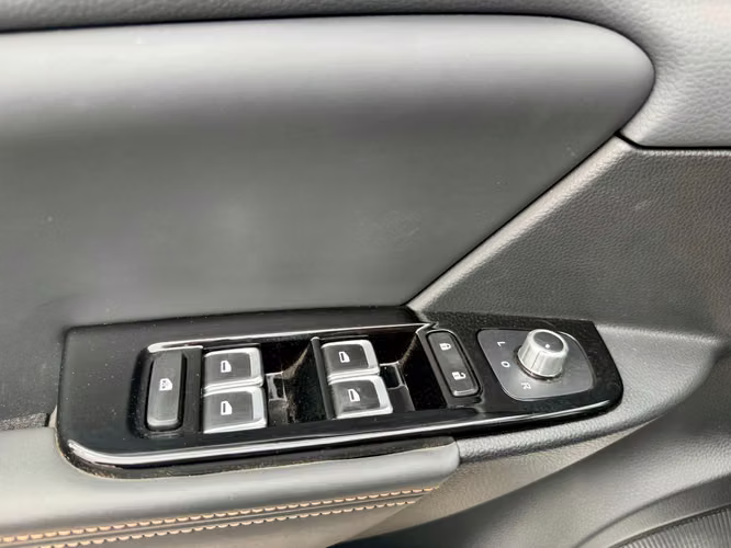 FOTON G7 DIESEL 2.0 MEC 6 VEL SOLO 4.500 KM DESCUENTA IVA VER EN LAS CONDES 2026