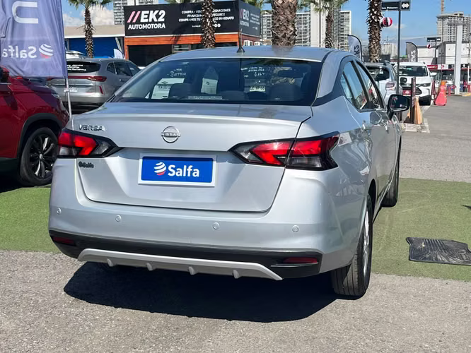Nissan Versa 1.6 SENSE 4X2 MT 4P 2025 - Imagen 7