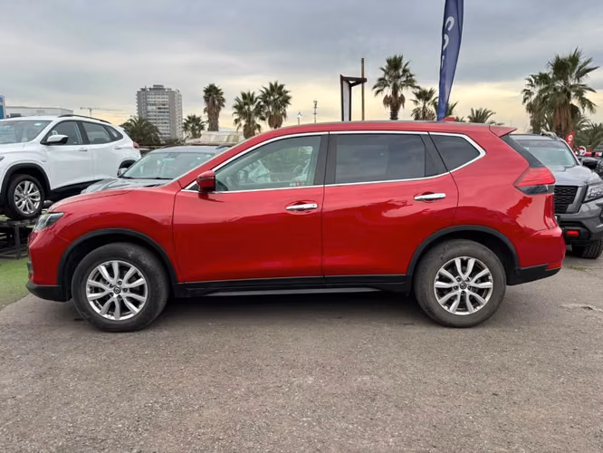 Nissan X-trail 2.5 SENSE MC 4X2 2ROW CVT AT 5P 2022 - Imagen 8