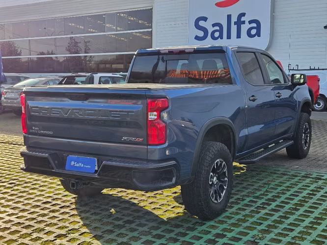 Chevrolet Silverado 6.2 ZR2 R 4X4 AT 4P	 2024 - Imagen 4