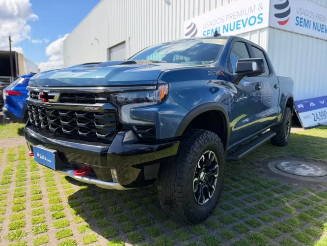Chevrolet Silverado 6.2 ZR2 R 4X4 AT 4P	 2024