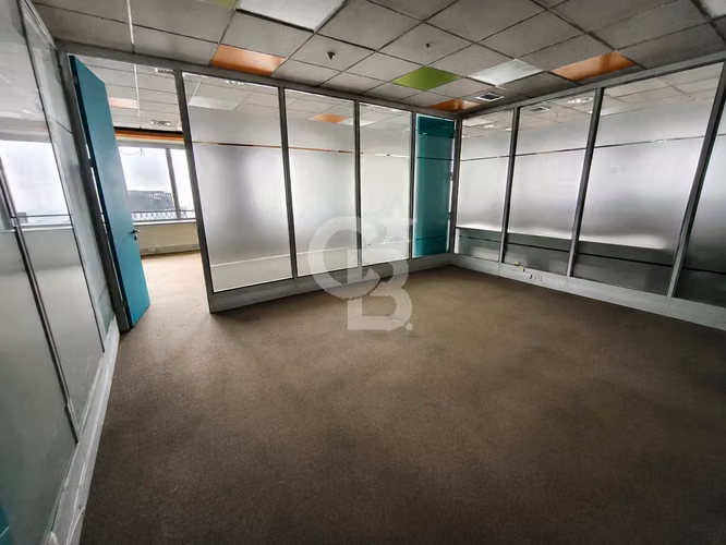 Oficina corporativa habilitada de 986 m² Santiago Centro