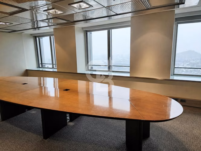 Oficina corporativa habilitada de 986 m² Santiago Centro