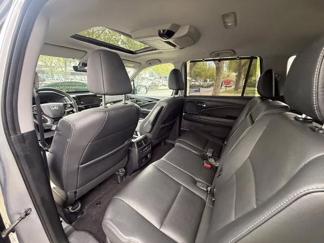 Honda Pilot ELITE 3.5 V6 4x4 (2019) - Imagen 10