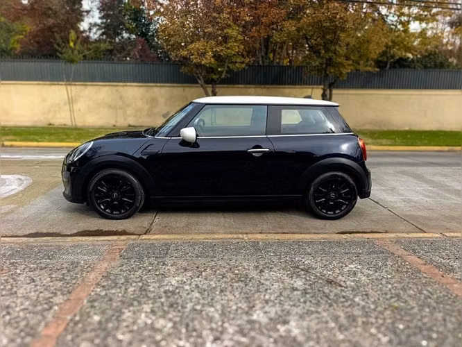 MINI COOPER ESSENTIAL - 2023 | 2746