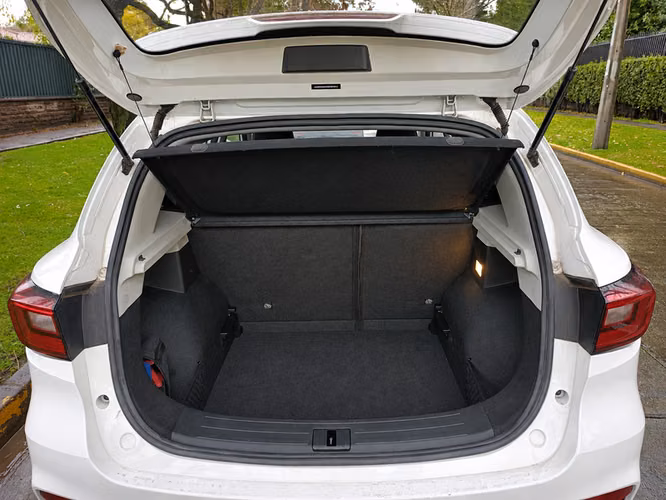 MG ZS MT 1.5 - 2023 | 2884 - Imagen 9