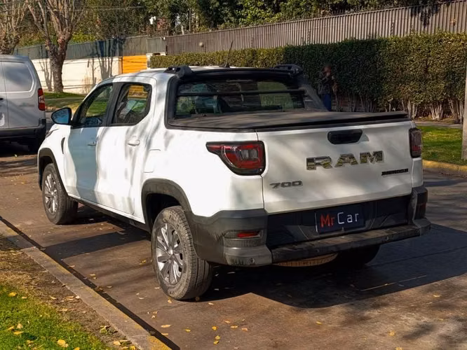 RAM 700 BIGHORN - 2024 | 2730 - Imagen 5