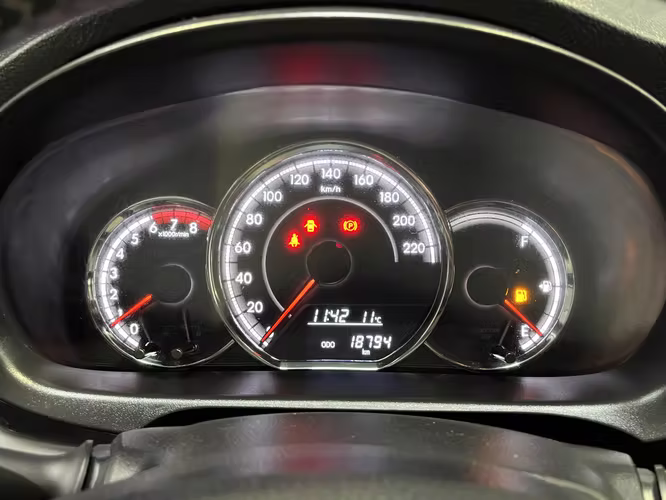 TOYOTA YARIS 1.5 MT S - Imagen 11