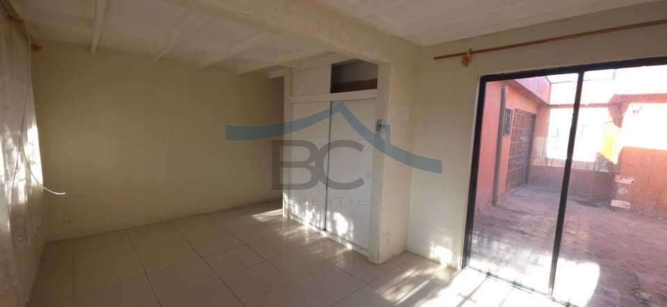 Se vende casa en condominio Quetena I. (183666)