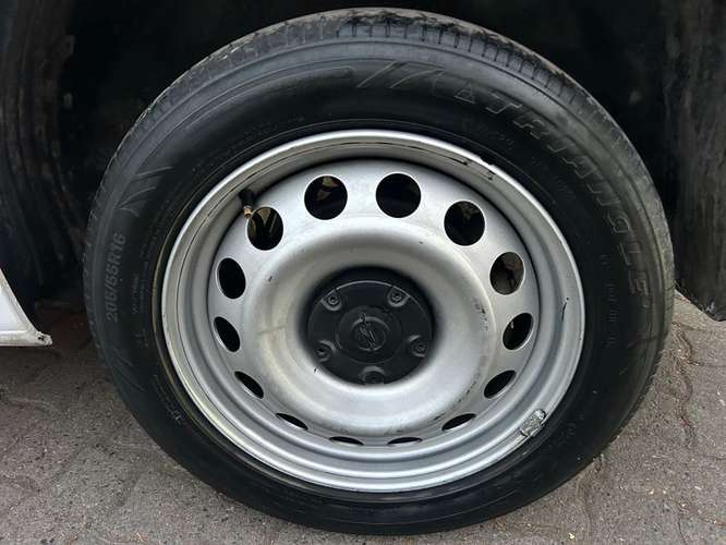 OPEL COMBO HDI 92 L1 5P 1.6 - 2022 | 3992