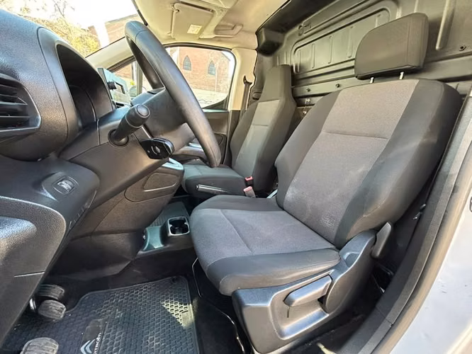 CITROEN BERLINGO BERLINGO 1.5 - 2023 | 4660 - Imagen 17