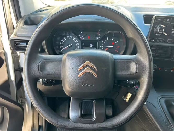 CITROEN BERLINGO BERLINGO 1.5 - 2023 | 4660 - Imagen 10
