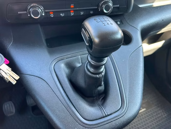 CITROEN BERLINGO BERLINGO 1.5 - 2023 | 4660 - Imagen 12